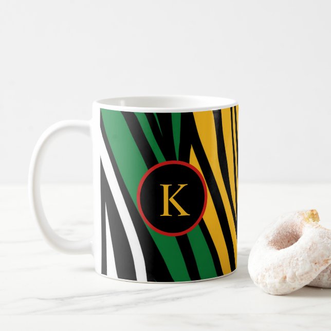 Mug Monogramme rouge vert jaune noir Mois de l'histoir (Avec donut)