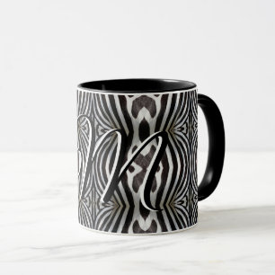 Mug Monogramme Zebra Stripes en noir et blanc