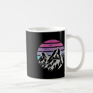 Mug Montagnes Rétro Soleil Couchant Graphique Vintage 