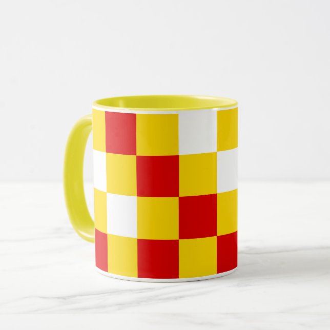 Mug Motif à carreaux rouge blanc jaune  (Devant gauche)