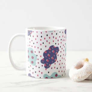 Mug motif avec nuages, coccinelles et baies
