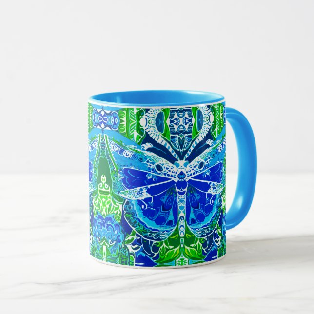 Mug Motif Batik de papillon et de médaillon en bleu (Devant droit)