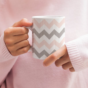 Mug Motif chevron gris rose pastel moderne