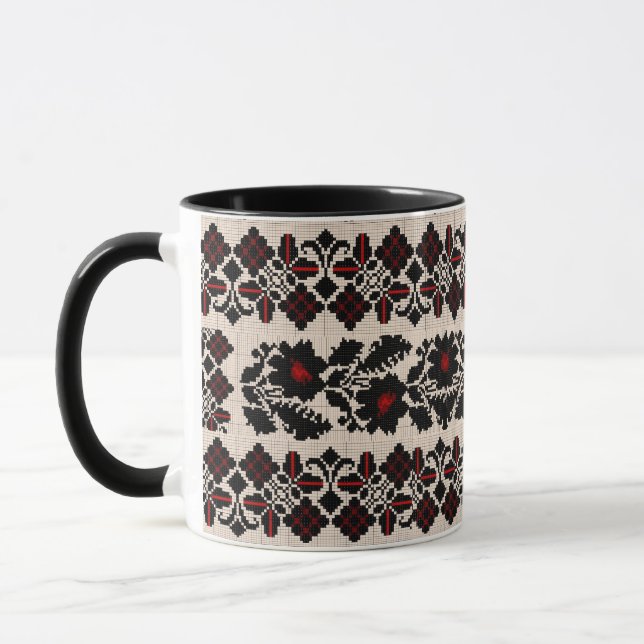 Mug Motif d'art populaire traditionnel ukrainien vushu (Gauche)