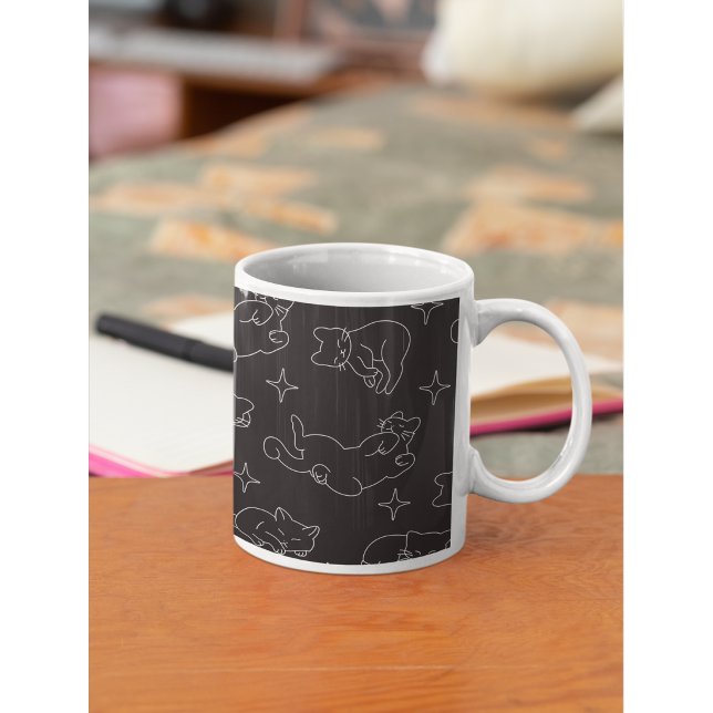 Mug Motif de chat endormi mignon Thème de nuit confort (Cute sleeping cat aesthetic mug for cozy coffee lovers.)