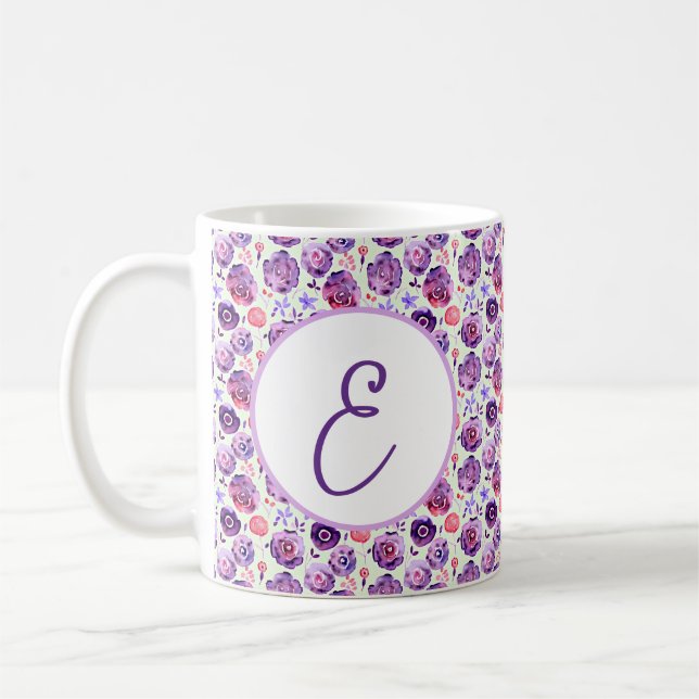 Mug Motif de monogramme de fleurs aquarelles violettes (Gauche)