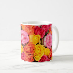 Mug Motif de roses colorées vives Fond floral