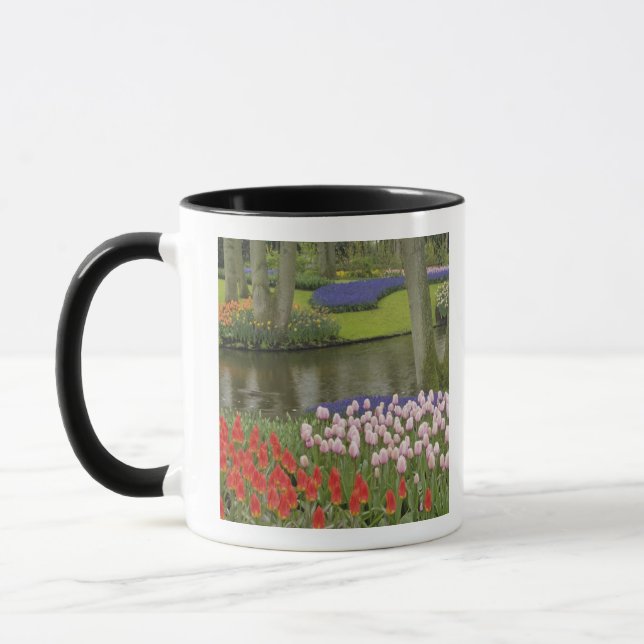 Mug Motif de tulipes et de fleurs de jacinthes de rais (Gauche)