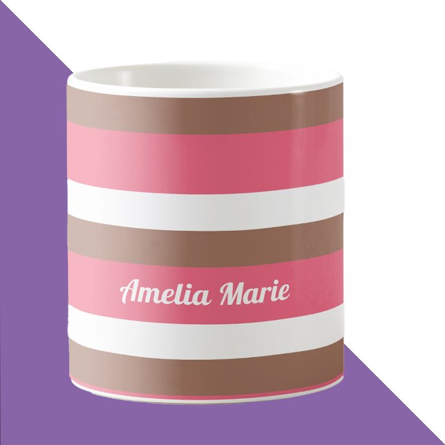Mug Motif en bande Mocha Brown rose blanc Personnalise (A mug that has a pink, brown and white stripe pattern with text you can customize!)