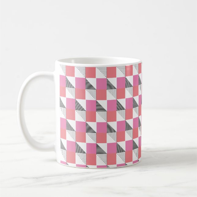 Mug motif esthétique en damier rose et noir (Gauche)