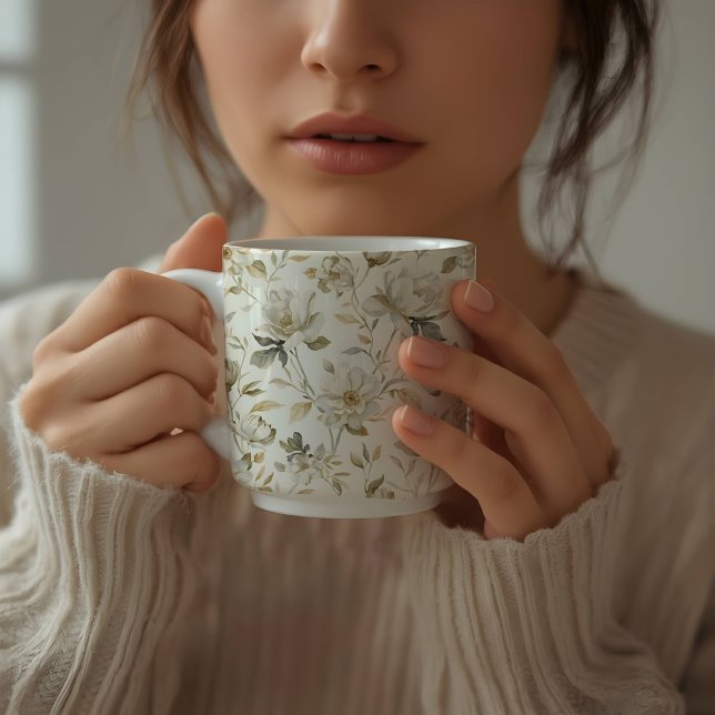 Mug Motif floral blanc à l'aquarelle douce (Créateur téléchargé)