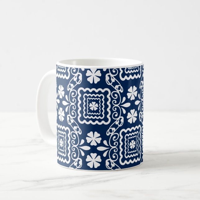 Mug motif floral bleu blanc rétro années soixante (Devant gauche)
