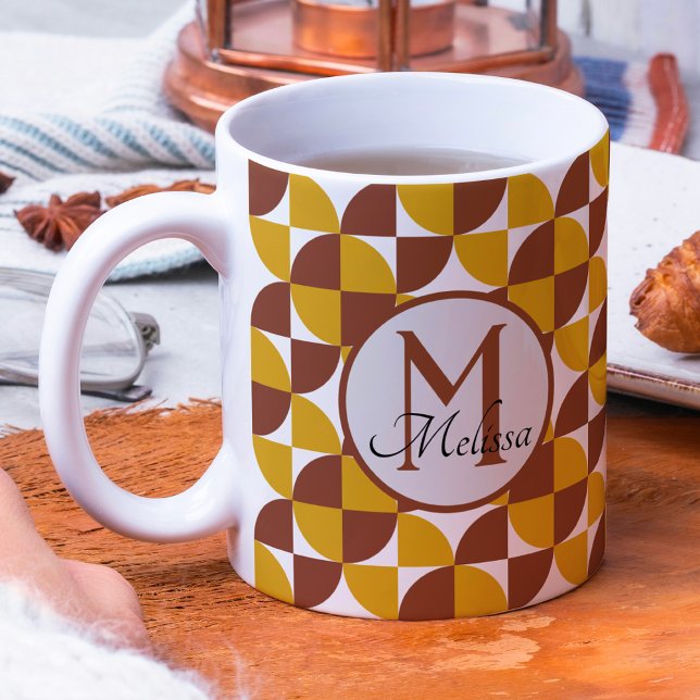 Mug Motif géométrique de style boho monogramme (Créateur téléchargé)