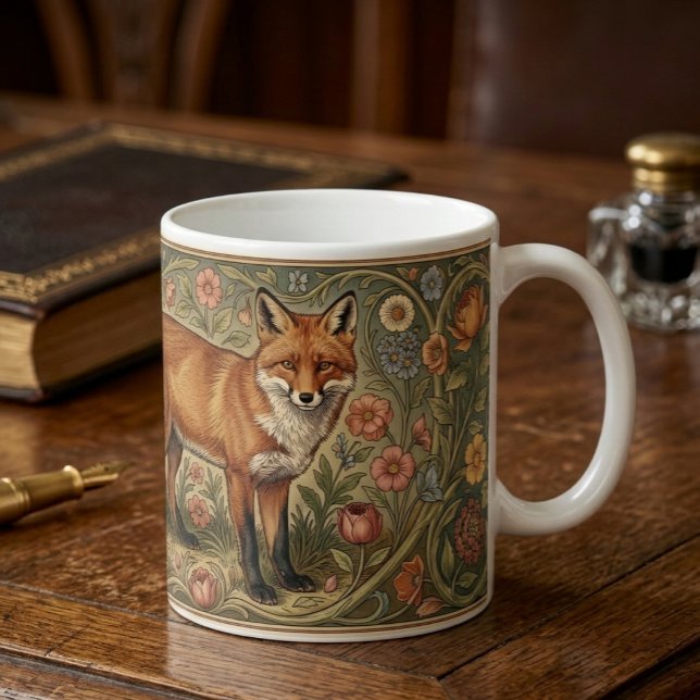 Mug Motif inspiré de William Morris Renard dans les fl (William Morris Inspired Pattern Fox in Flowers Coffee Mug
by Ricaso. A vintage feel in modern art)
