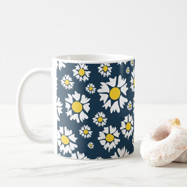 Mug Motif marguerrier, motif floral, marguerites blanc (Avec donut)