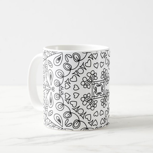 Mug Motifs de cœurs en forme noir et blanc (Devant gauche)