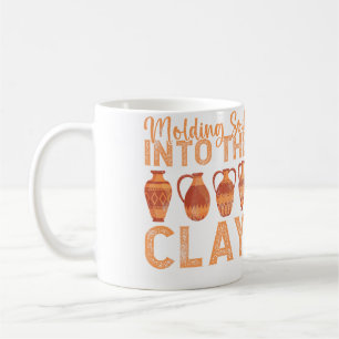 Mug Moulage de l'âme dans la poterie en argile