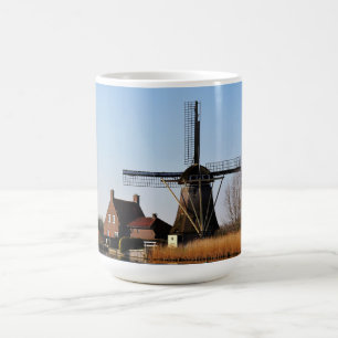Mug Moulin hollandais au bord de l'eau.