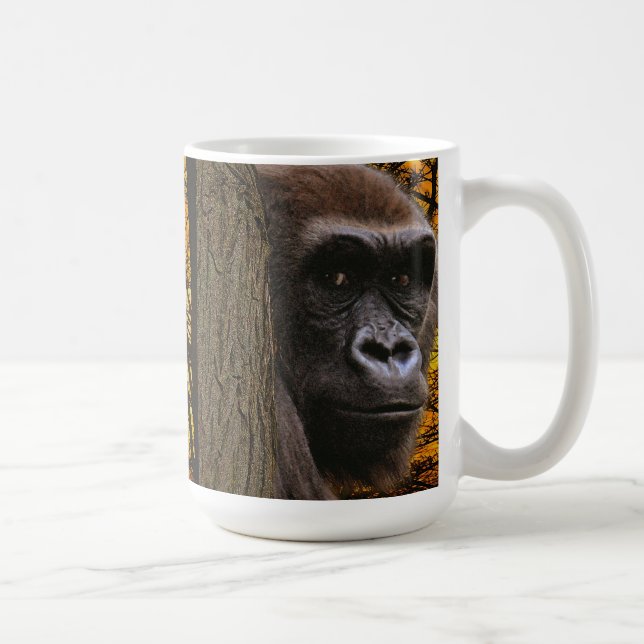 Mug Mug, partisan de la faune des gorilles des terres  (Droite)