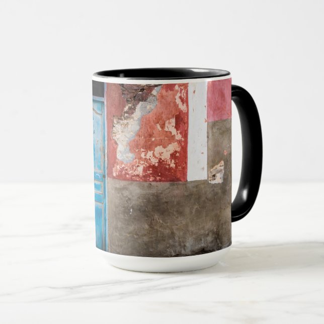 Mug Mur coloré avec porte bleue (Devant droit)