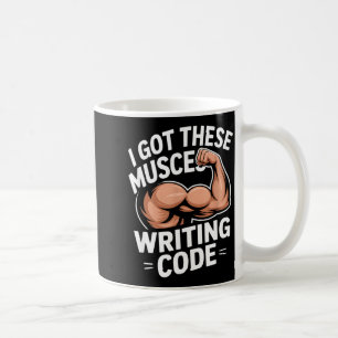 Mug Muscles drôles écrivant du code disent programmeur