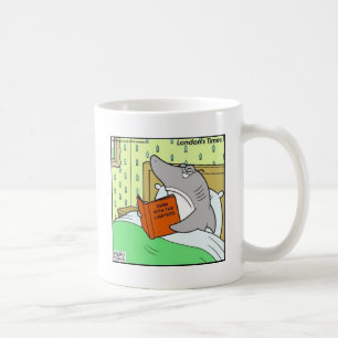 Mug Nager avec les chemises drôles des avocats Cadeaux