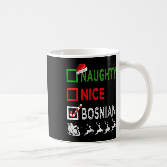 Mug Naughty Nice Pyjamas de Noël bosniaque Drôle Père  (Droite)