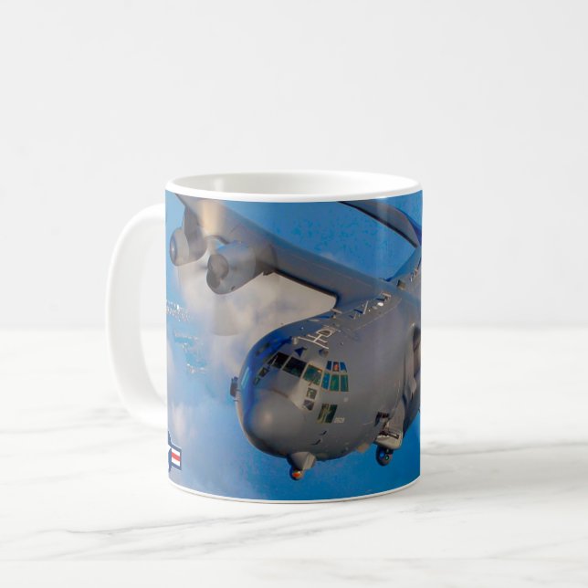 MUG NAVIRE ÉFFRAYANT AC-130U (Devant gauche)