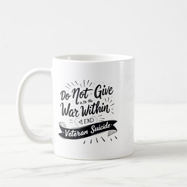 Mug Ne cédez pas à la guerre intérieure - Vétéran de f (Gauche)