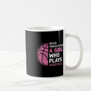 Mug Ne jamais sous-estimer une fille qui joue Bysketby