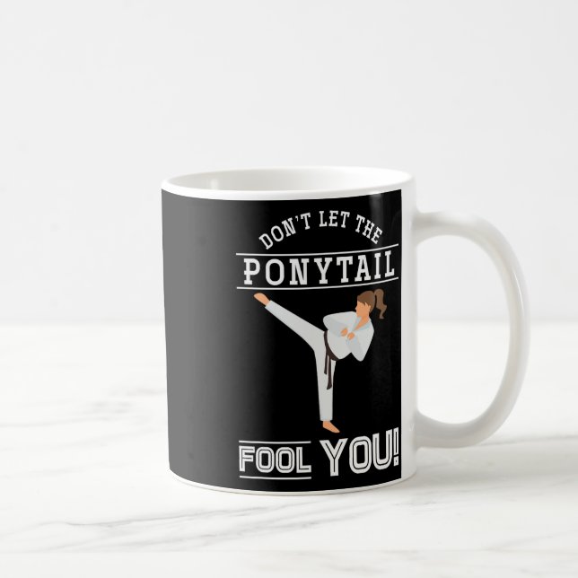 Mug Ne laissez pas la queue de cheval vous tromper Kar (Droite)