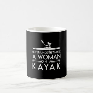 Mug Ne sous-estimez jamais la femme de Paddlers de