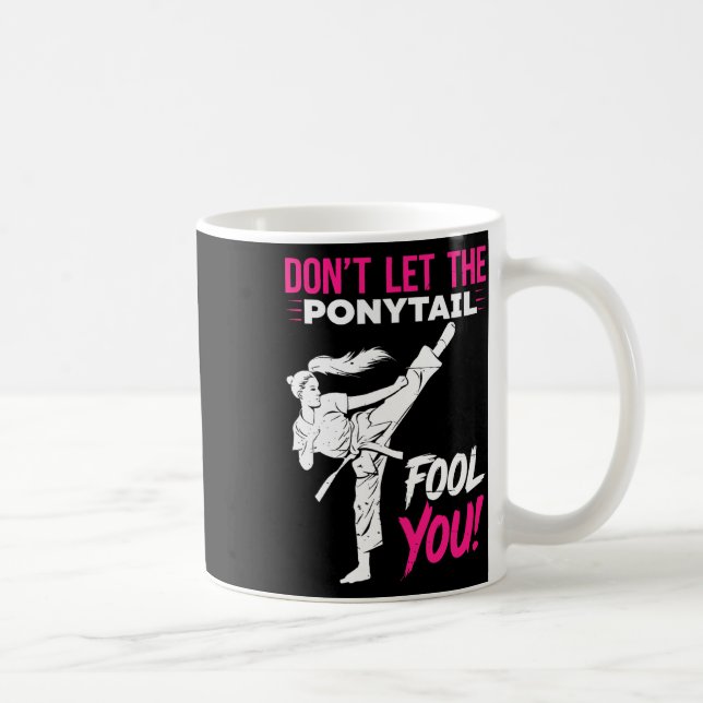 Mug Ne vous laissez pas tromper par la queue de cheval (Droite)