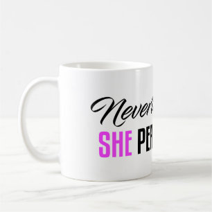 Mug Néanmoins, elle a persisté