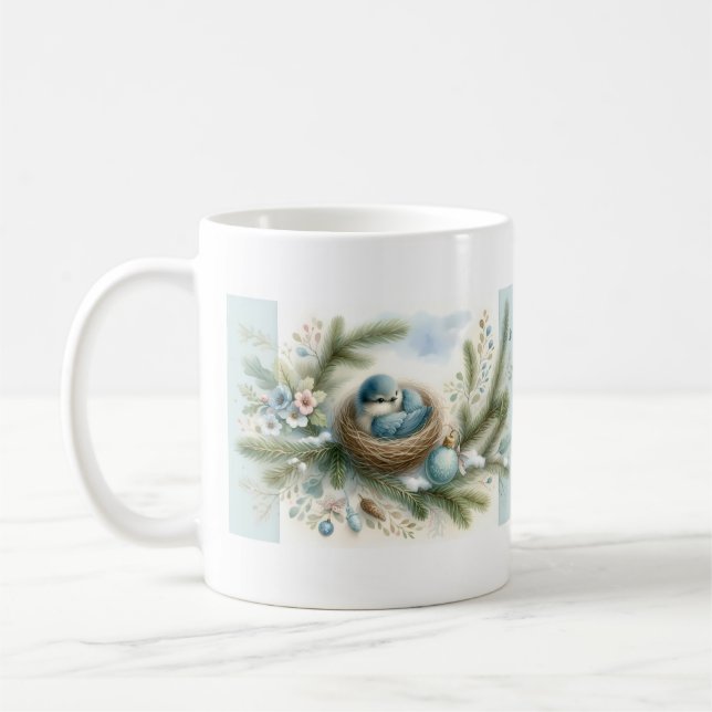 Mug Nid d'oiseau bleu avec des ornements dans les pins (Gauche)