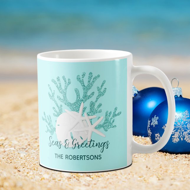 Mug Noël sur la plage côtière Mers et salutations (Créateur téléchargé)
