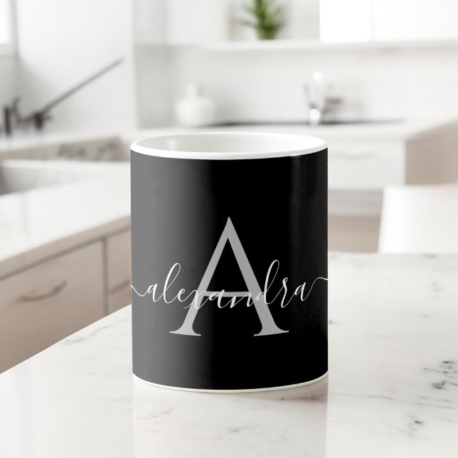 Mug Noir blanc Nom initial Monogramme Élégant Script (Créateur téléchargé)
