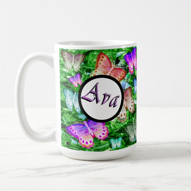 Mug Nom Ava Avec Vol Des Papillons, (Gauche)