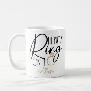 Mug Nom Black Or moderne Il a mis une bague sur elle