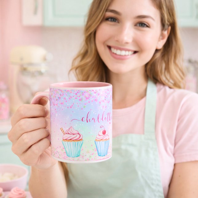 Mug Nom de cupcakes à pâte violet rose vif (Créateur téléchargé)