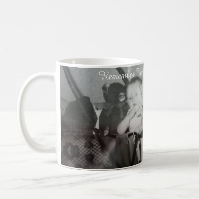 Mug Nom de la photo Année , Personnaliser,  (Gauche)