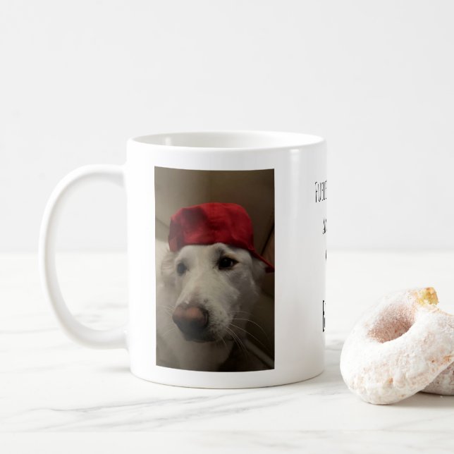 Mug Nom de l'animal personnalisé&Photos"AlimentéParCaf (Avec donut)