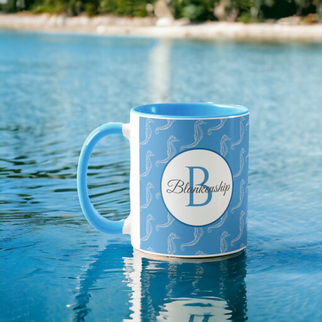 Mug Nom du monogramme Cheval de mer blanc Squelette Mo (Template text design on both sides of the mug handle. )