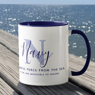 Mug Nom Navy signification et monogramme texte bleu
