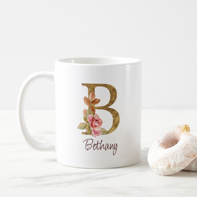 Mug Nom personnalisé Blush rose doré Lettre B (Avec donut)