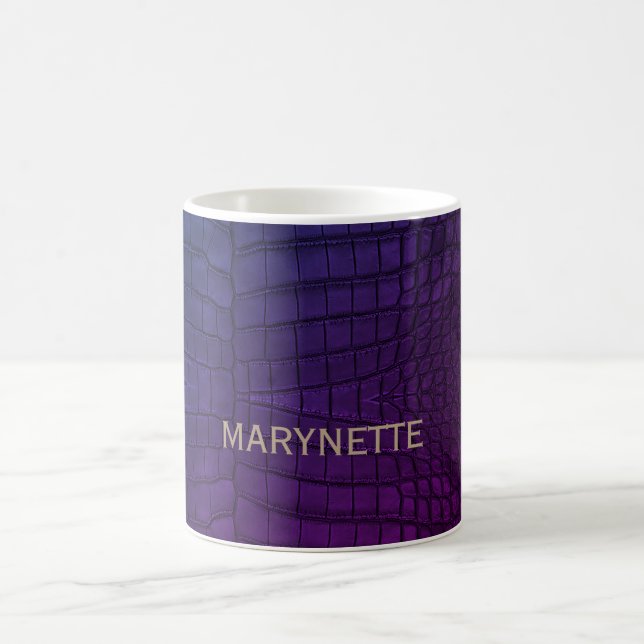 Mug Nom personnalisé Crocodile violet en cuir Imprimer (Centre)