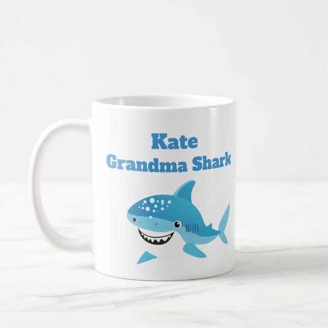Mug Nom personnalisé de grand-mère requin (Gauche)