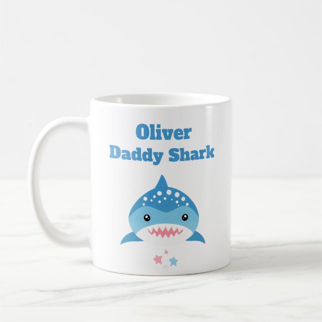 Mug Nom personnalisé du requin papa personnalisé (Gauche)