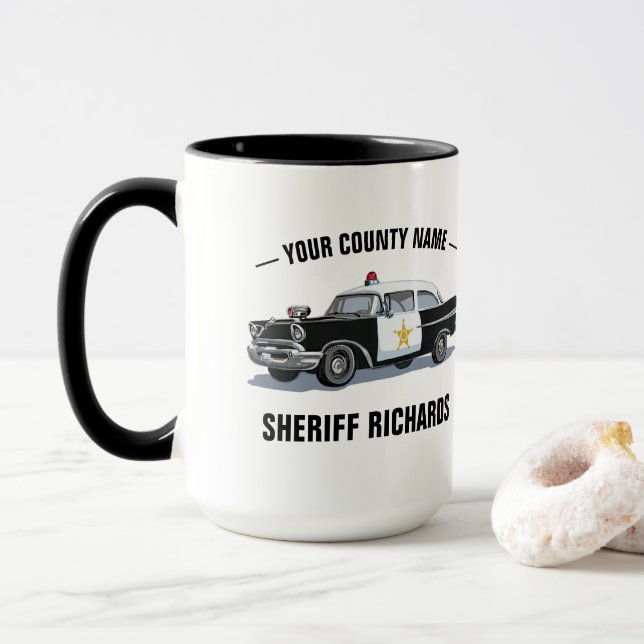 Mug Nom personnalisé du véhicule de police vintage (Avec donut)