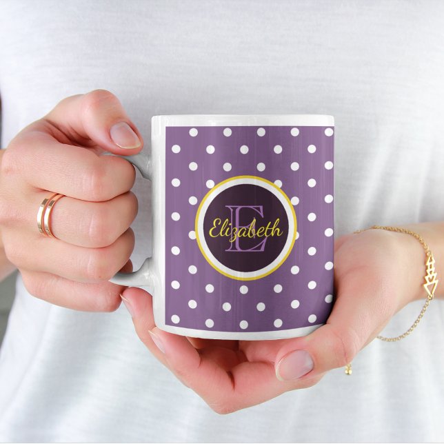 Mug Nom personnalisé et point Polka violet monogramme (Créateur téléchargé)
